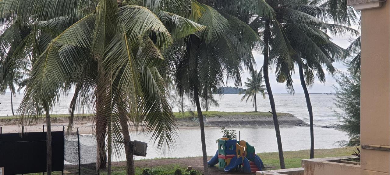 Port Dickson Seaview Homestay Екстериор снимка