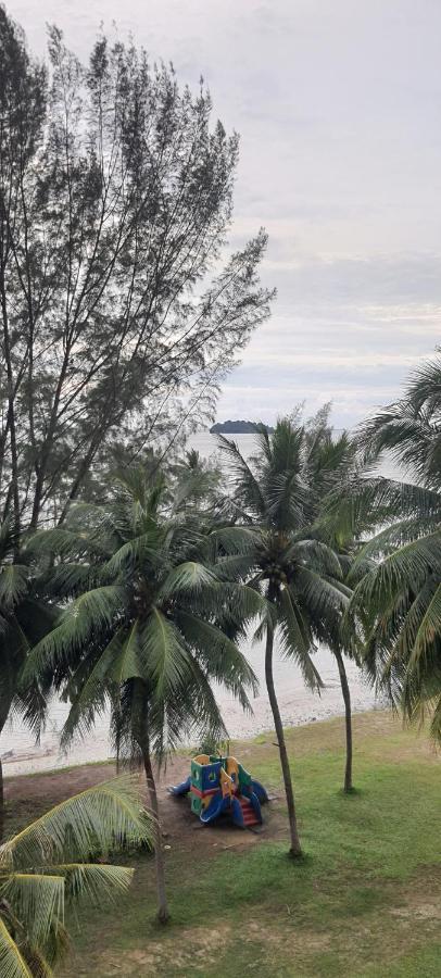 Port Dickson Seaview Homestay Екстериор снимка