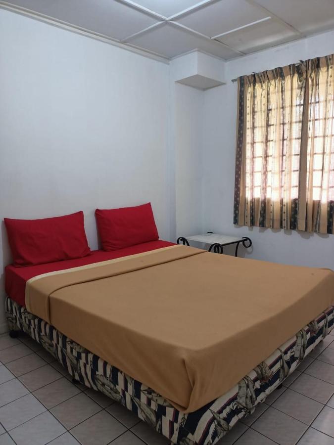 Port Dickson Seaview Homestay Екстериор снимка