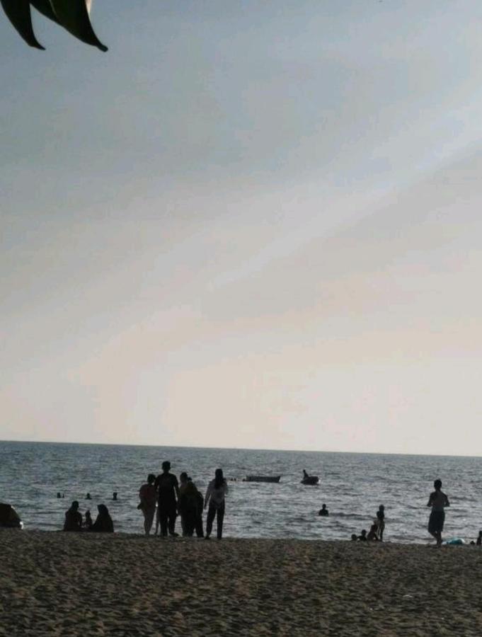 Port Dickson Seaview Homestay Екстериор снимка