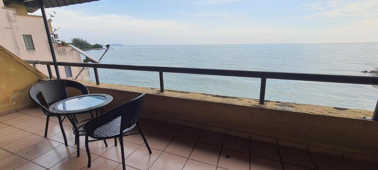 Port Dickson Seaview Homestay Екстериор снимка